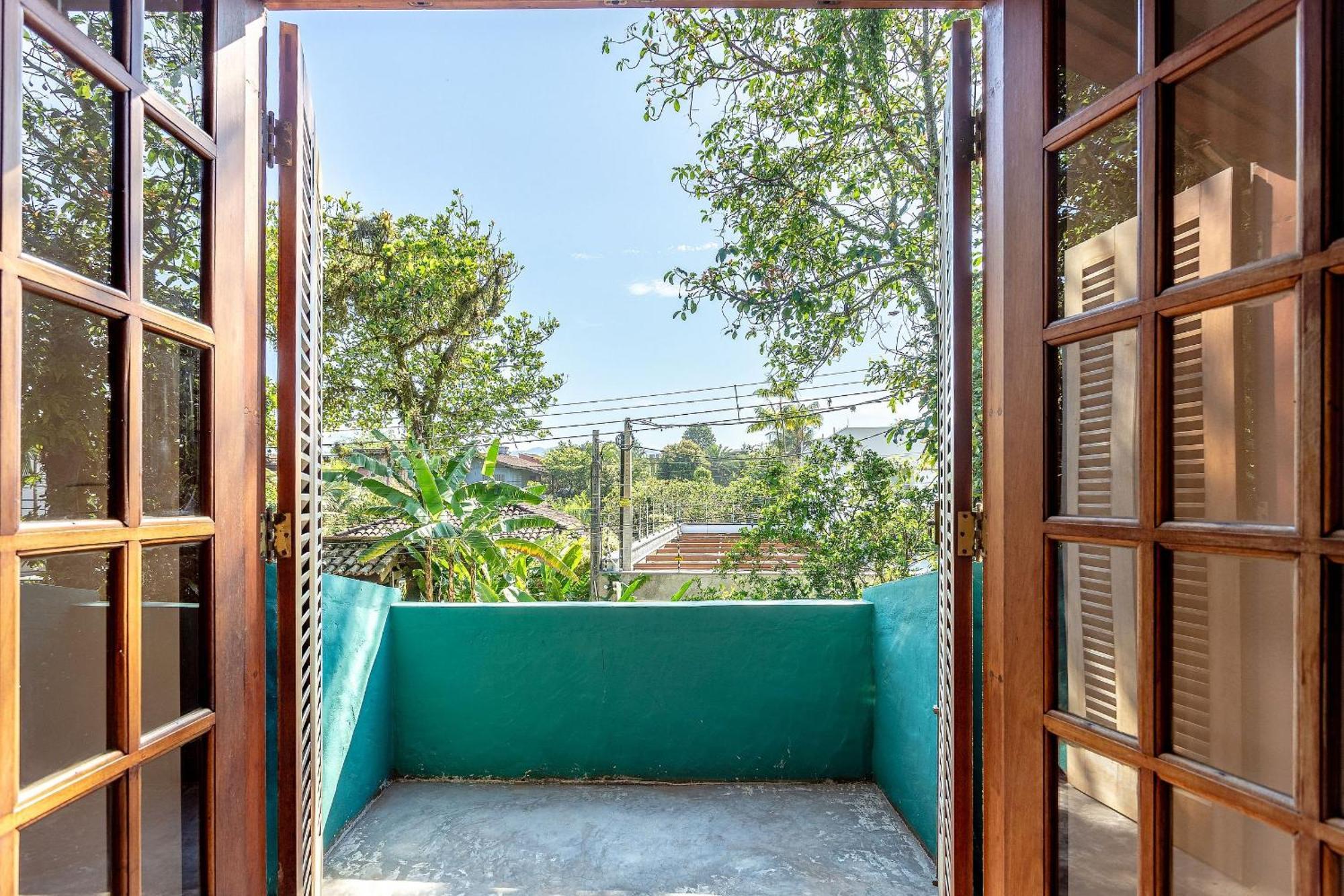 Casa Dos Passaros Na Areia A 20M Da Praia Da Baleia Com 3 Suites E 1 Dorm, Com Ar Condicionado, Wifi, Smart Tv, Cozinha Completa E Churrasqueira Сан-Себастьян Экстерьер фото